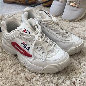Fila “dad” sneakers